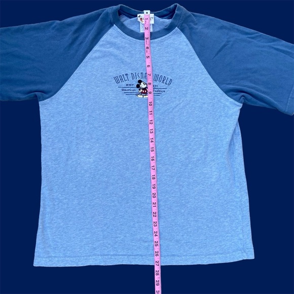 SOLD Vintage Walt Disney World Short Sleeve Tee (American Tradition) Size M - Picture 7 of 7